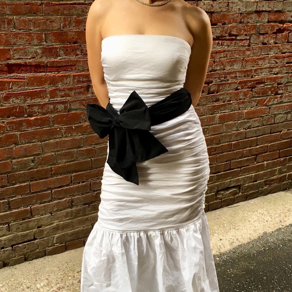 BCBG MAXAZRIA ball gown. Can be worn for prom.